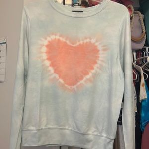 So cute tye dye heart never worn sweater